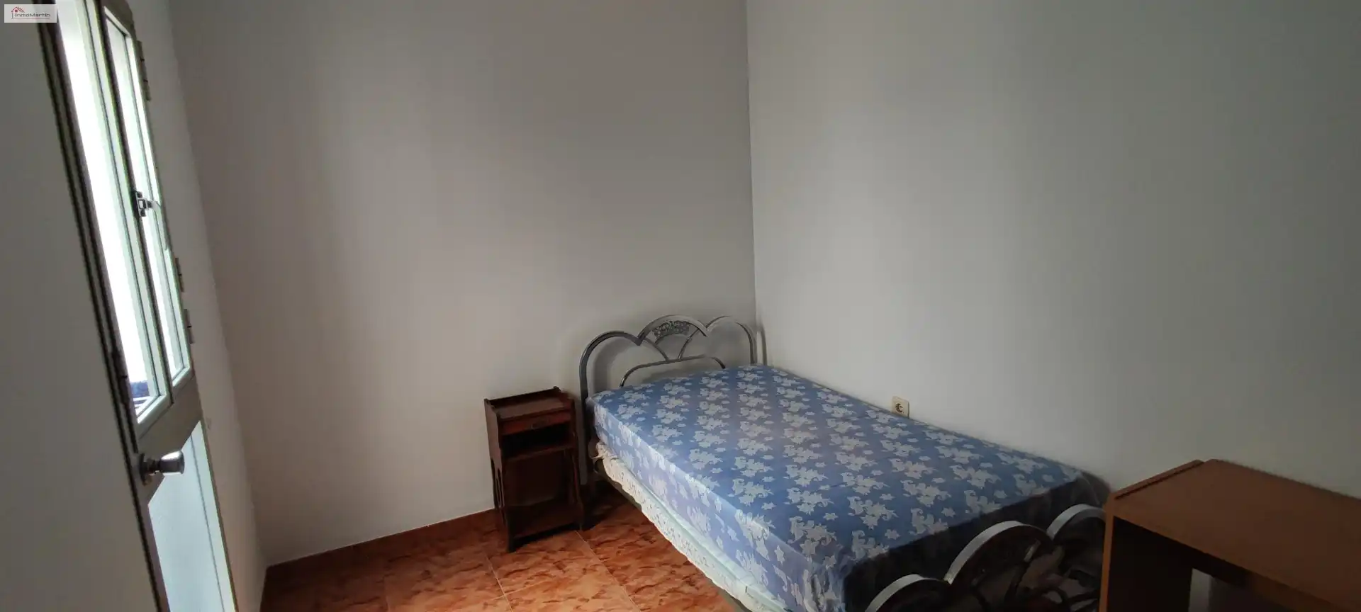 Habitación de Casa adosada en venta en Alcalá del Río con Aire acondicionado, Terraza y Trastero