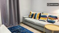 Living room of Flat to rent in  Barcelona Capital  with Air Conditioner, Heating and Furnished