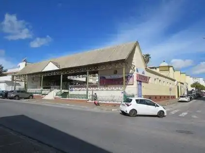 Commercial properties for sale in Santiago - Coronación