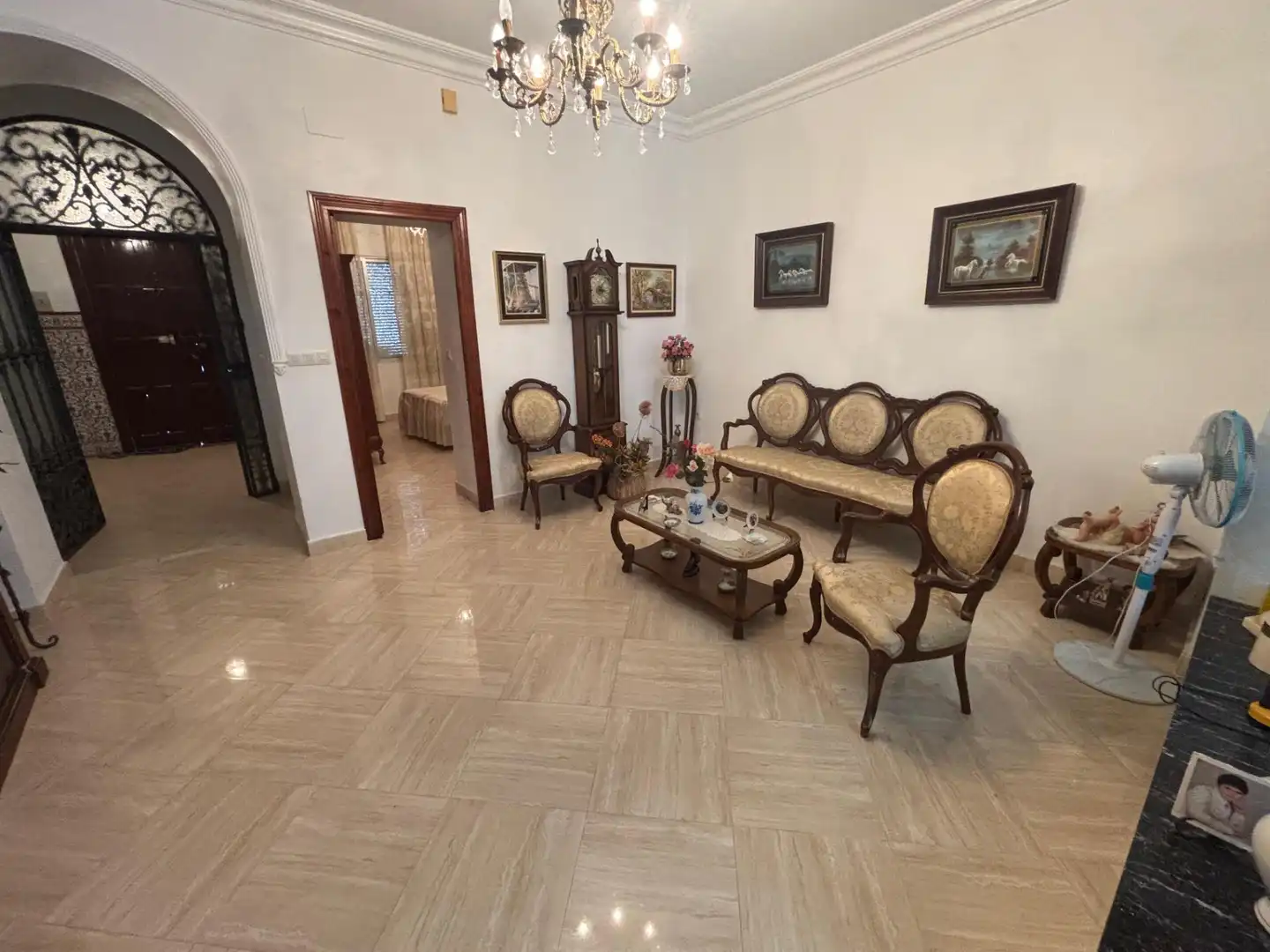 Sala d'estar de Casa o xalet en venda en San Juan del Puerto