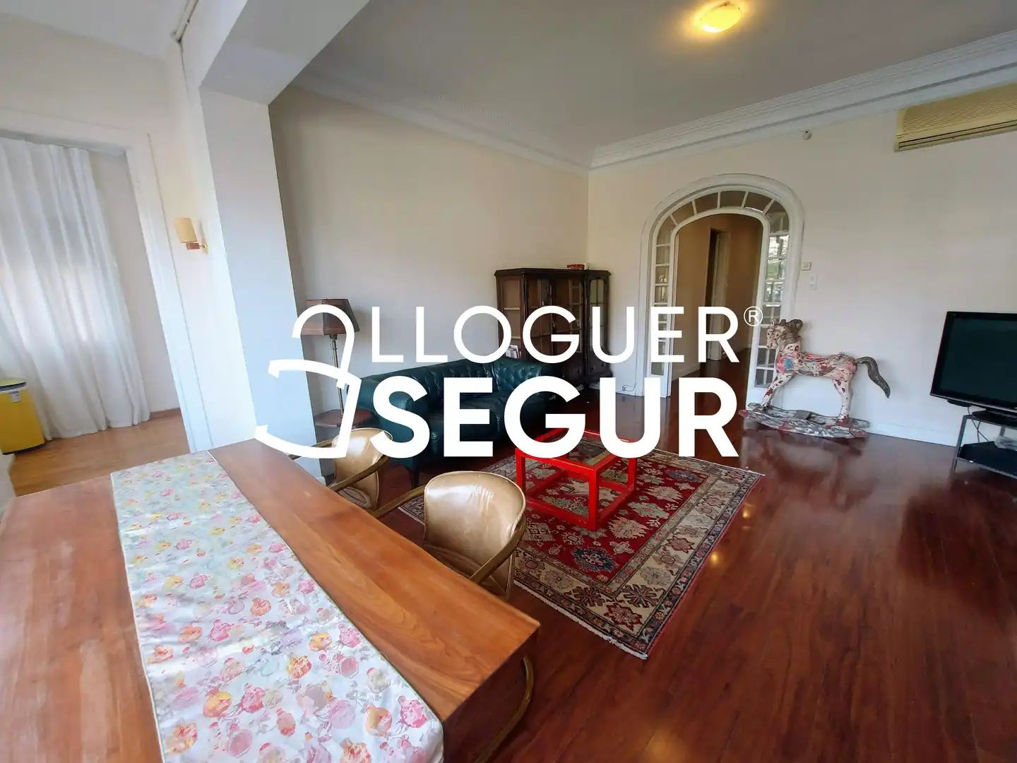 Sala d'estar de Pis de lloguer en Barcelona amb Aire condicionat, Calefacció i Moblat