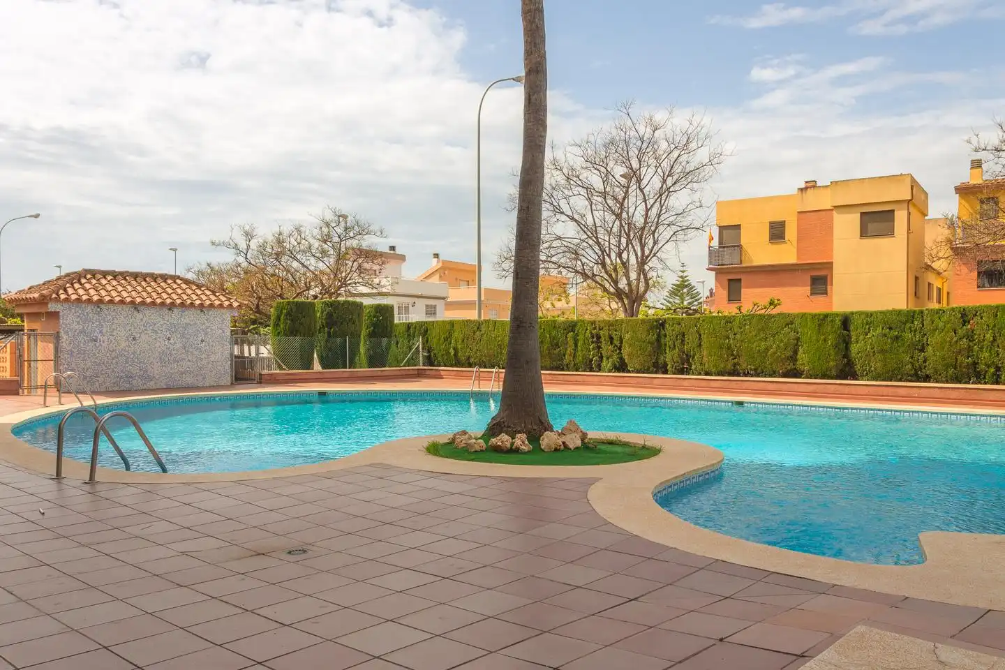 Schwimmbecken von Wohnung zur Miete in Benicasim / Benicàssim mit Parkett und Gemeinschaftspool