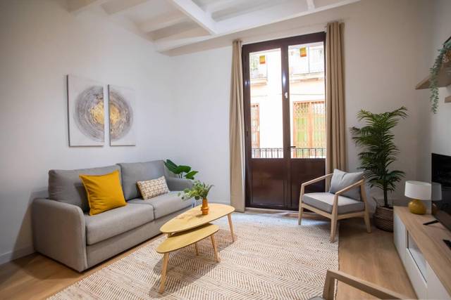 Piso en Alquiler en Carrer de Sidé en Sant Pere, Sta. Caterina i la Ribera