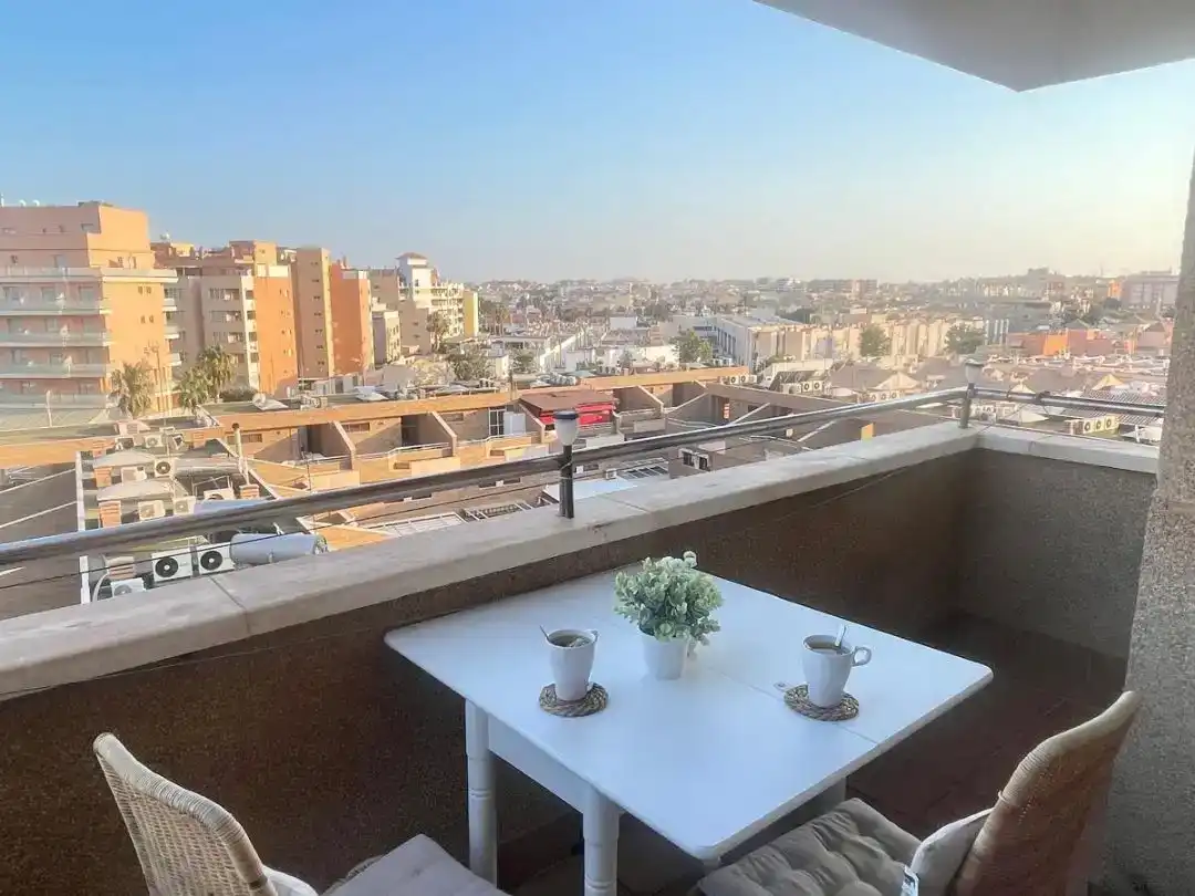 Terrasse von Wohnung zur Miete in Roquetas de Mar mit Möbliert