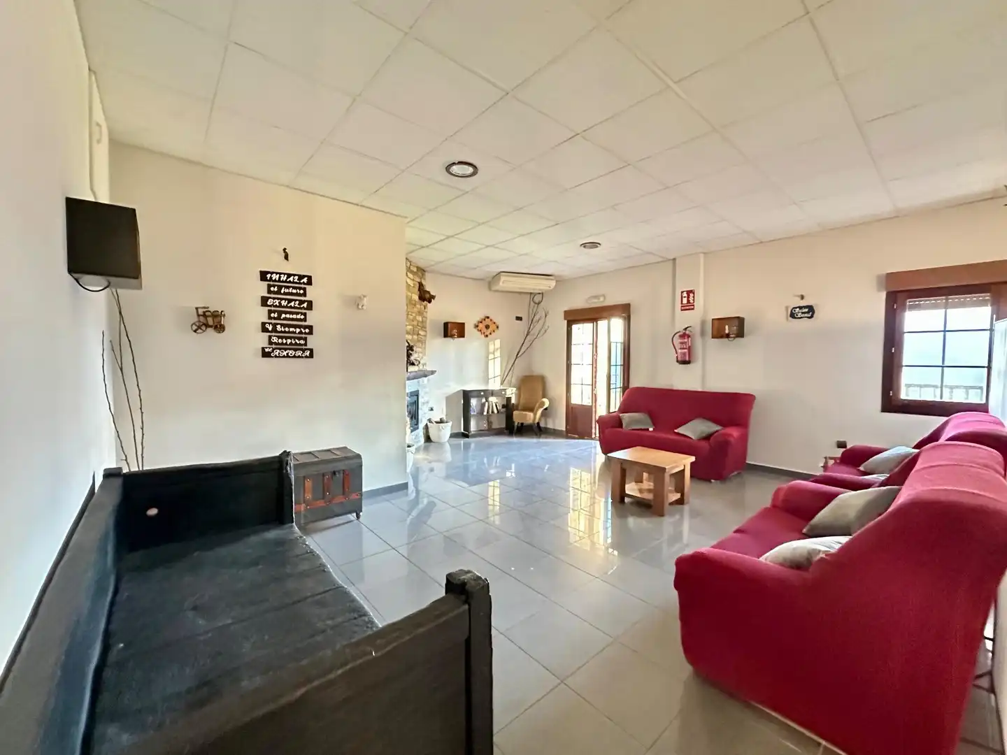 Sala de estar de Casa o chalet en venta en Oencia con Aire acondicionado, Calefacción y Terraza