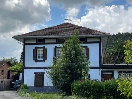 Vista exterior de Finca rústica en venta en Mungia con Calefacción, Jardín privado y Terraza