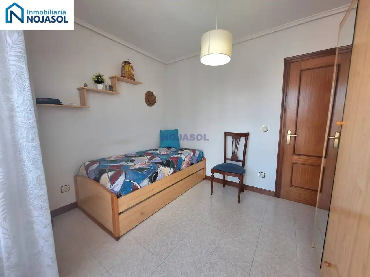 Habitación de Piso de alquiler en Noja con Terraza y Amueblado