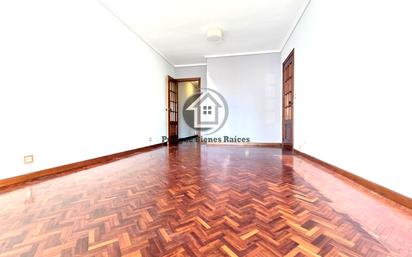 Exterior view of Flat for sale in Vigo   with Heating, Terrace and Storage room