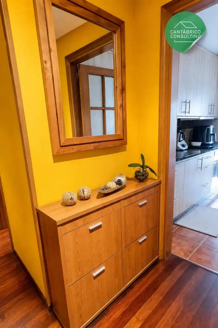 Pis en venda en Navia amb Calefacció, Parquet i Terrassa