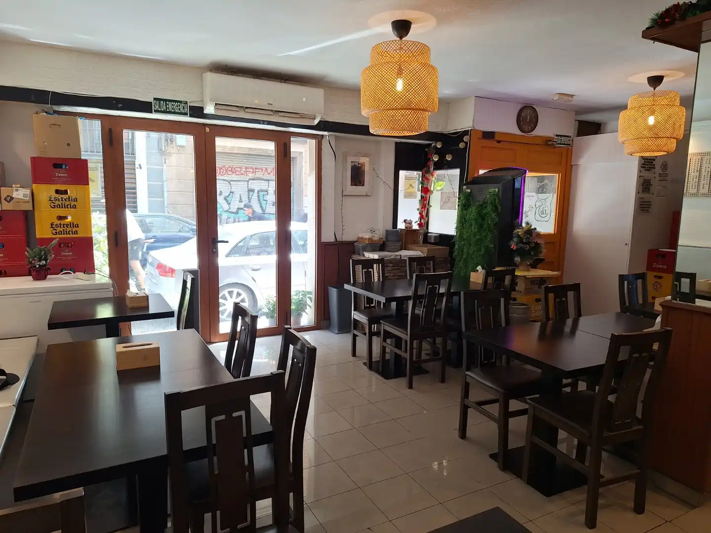 Business premises for transfer in Sants - Montjuïc, imagen 7
