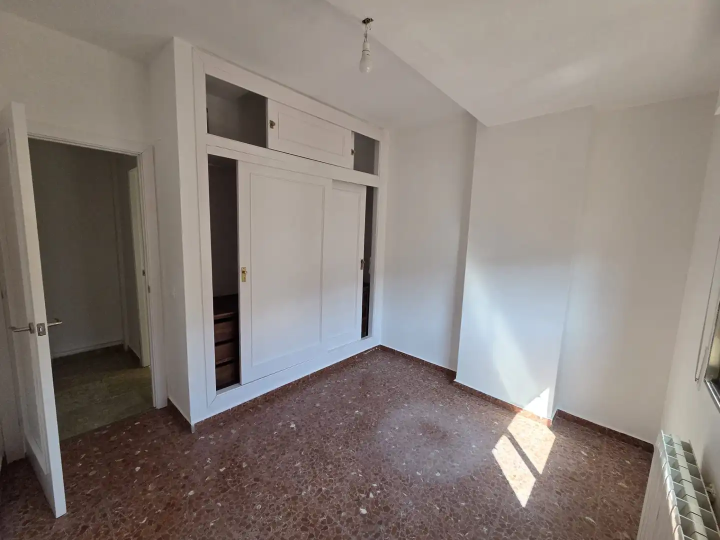 Bedroom of Flat for rent in Badajoz  with Air Conditioner, Heating and Terrace