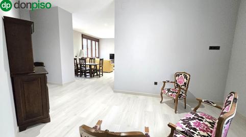 Foto 3 de Planta baixa de lloguer a Plaza del Duque de San Pedro de Galatino, 8, Crta. De la Sierra,  Granada Capital