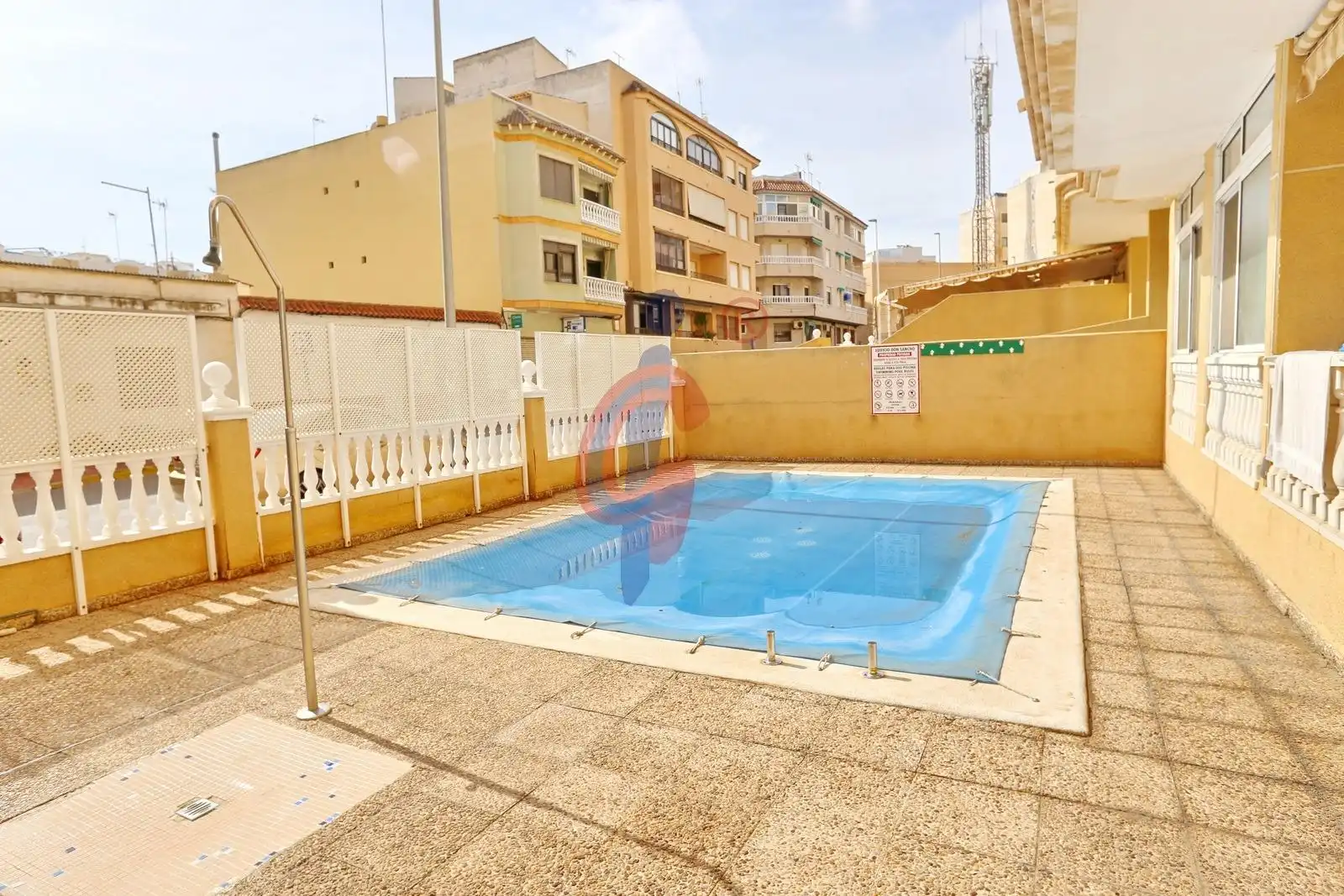 Piscina de Planta baixa en venda en Pueblo