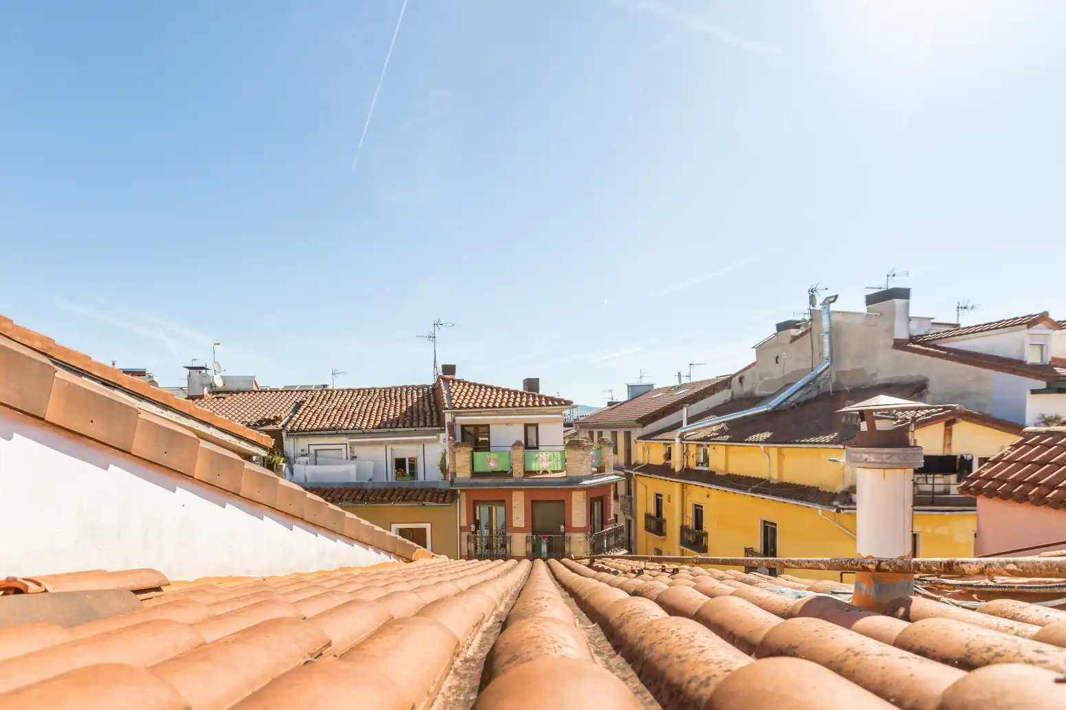 Vista exterior de Ático en venta en  Pamplona / Iruña con Calefacción, Amueblado y Balcón