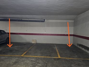 Einzelparkplatz zur Miete in Centro
