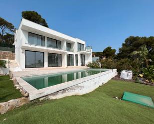 Vista exterior de Casa o xalet en venda en Calonge i Sant Antoni amb Aire condicionat, Calefacció i Jardí privat