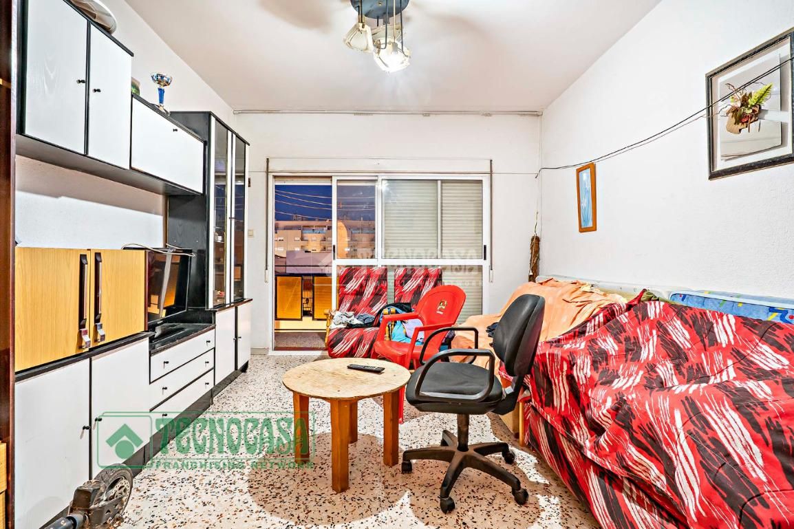 Piso en venta en Av. La Luz, Plaza de la Luz, El Ejido Ciudad