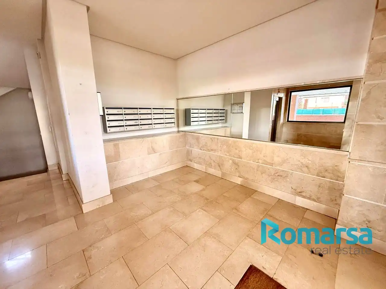 Flat with pool for sale in Calle Dalia, imagen 4