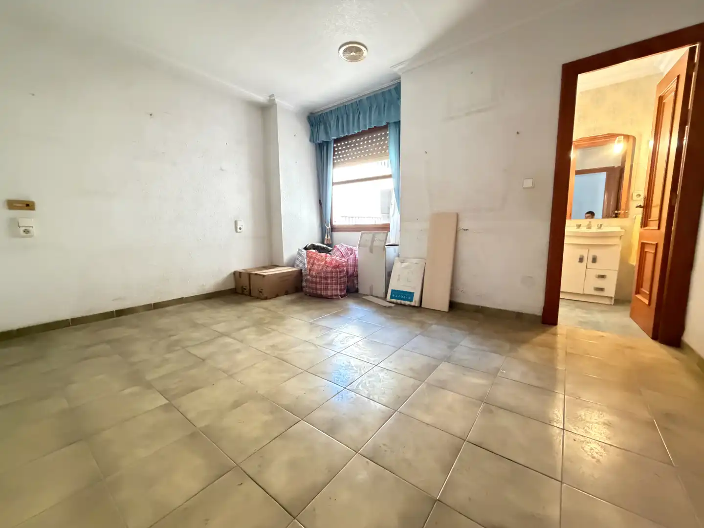 Flat for sale in Guardamar del Segura  with Terrace, Storage room and Furnished