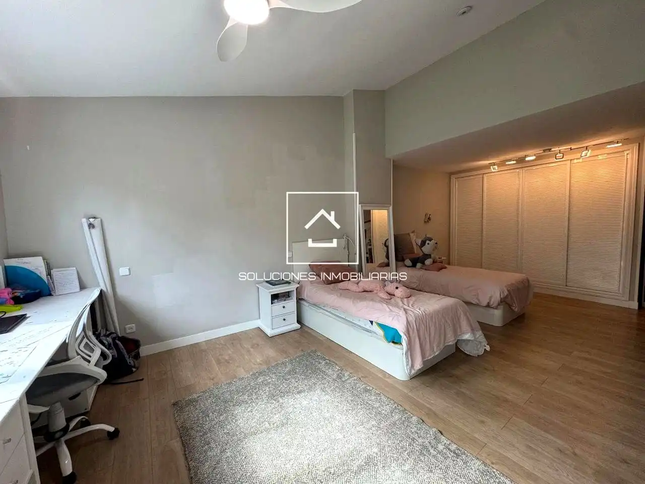 Habitación de Casa o chalet en venta en Rivas-Vaciamadrid con Aire acondicionado, Jardín privado y Terraza
