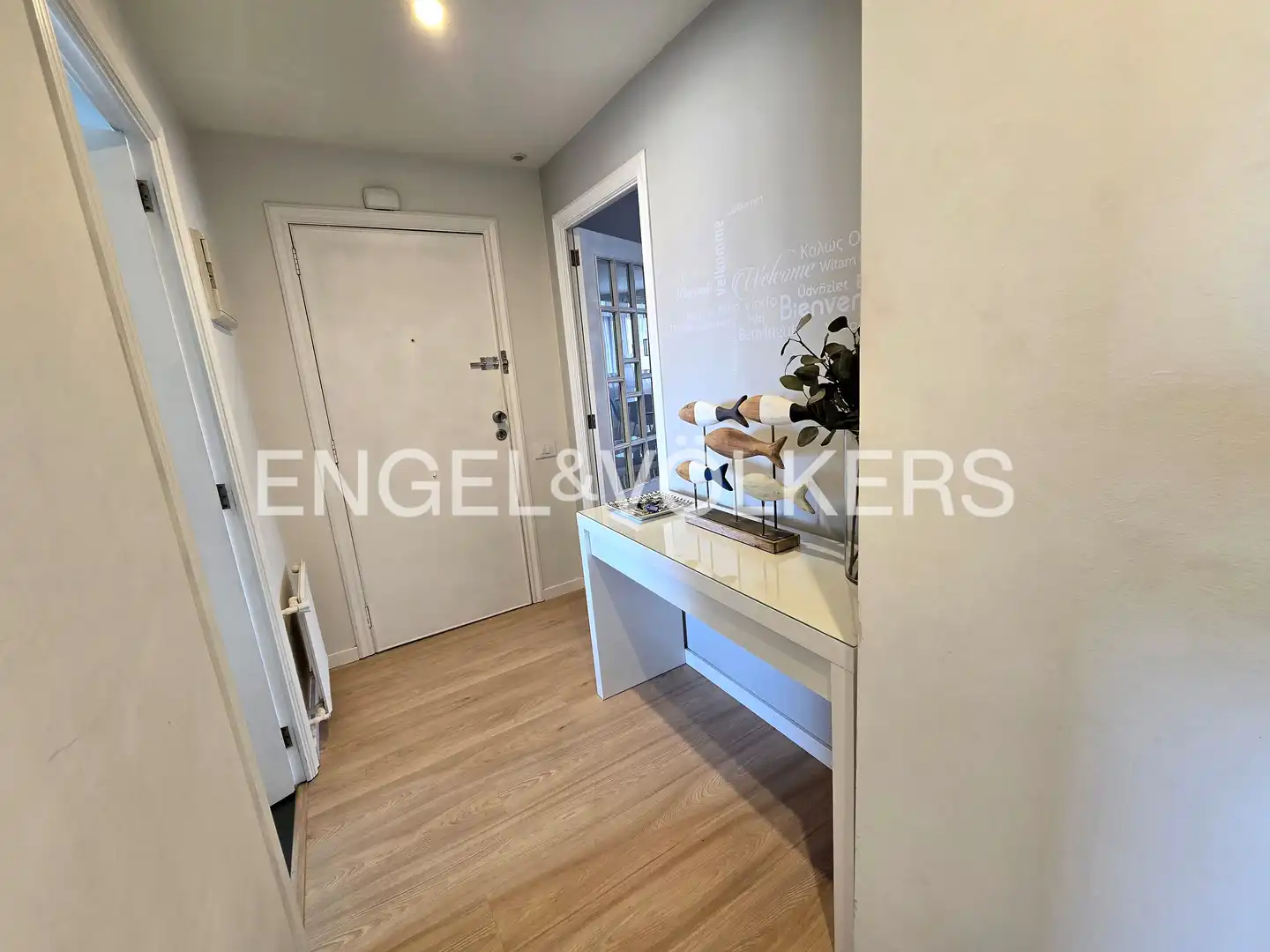 Piso en venta en Vigo  con Calefacción, Terraza y Balcón