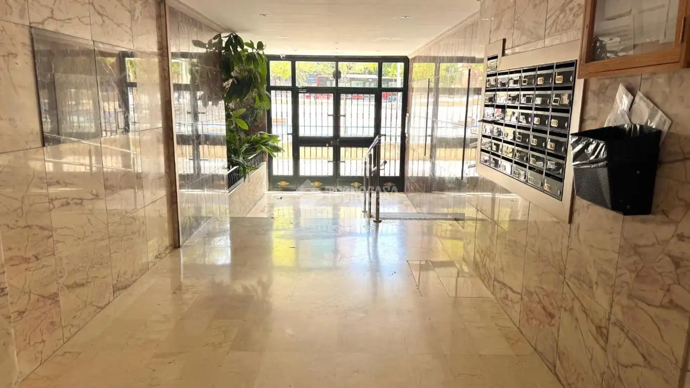 Flat for rent in Granada