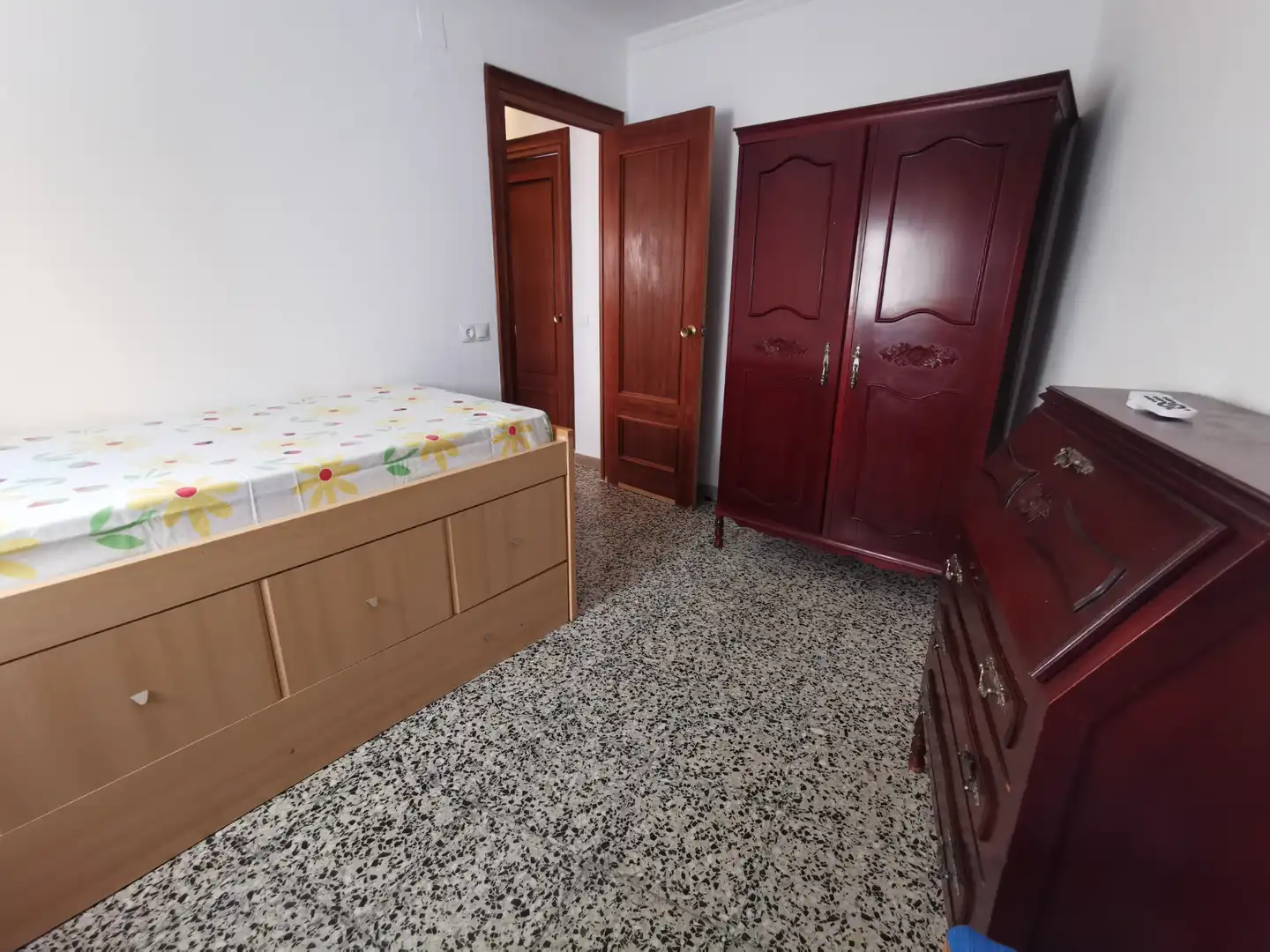 Bedroom of Flat for rent in Cruz de Humilladero
