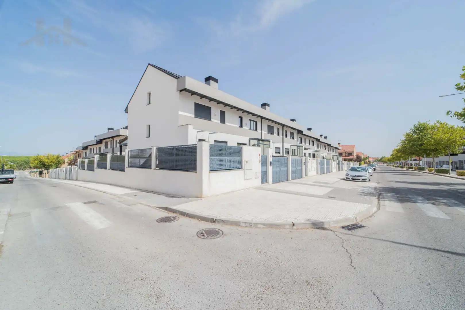 Reihenhaus mit Pool zum Verkauf in Calle del Labrador 27, imagen 2