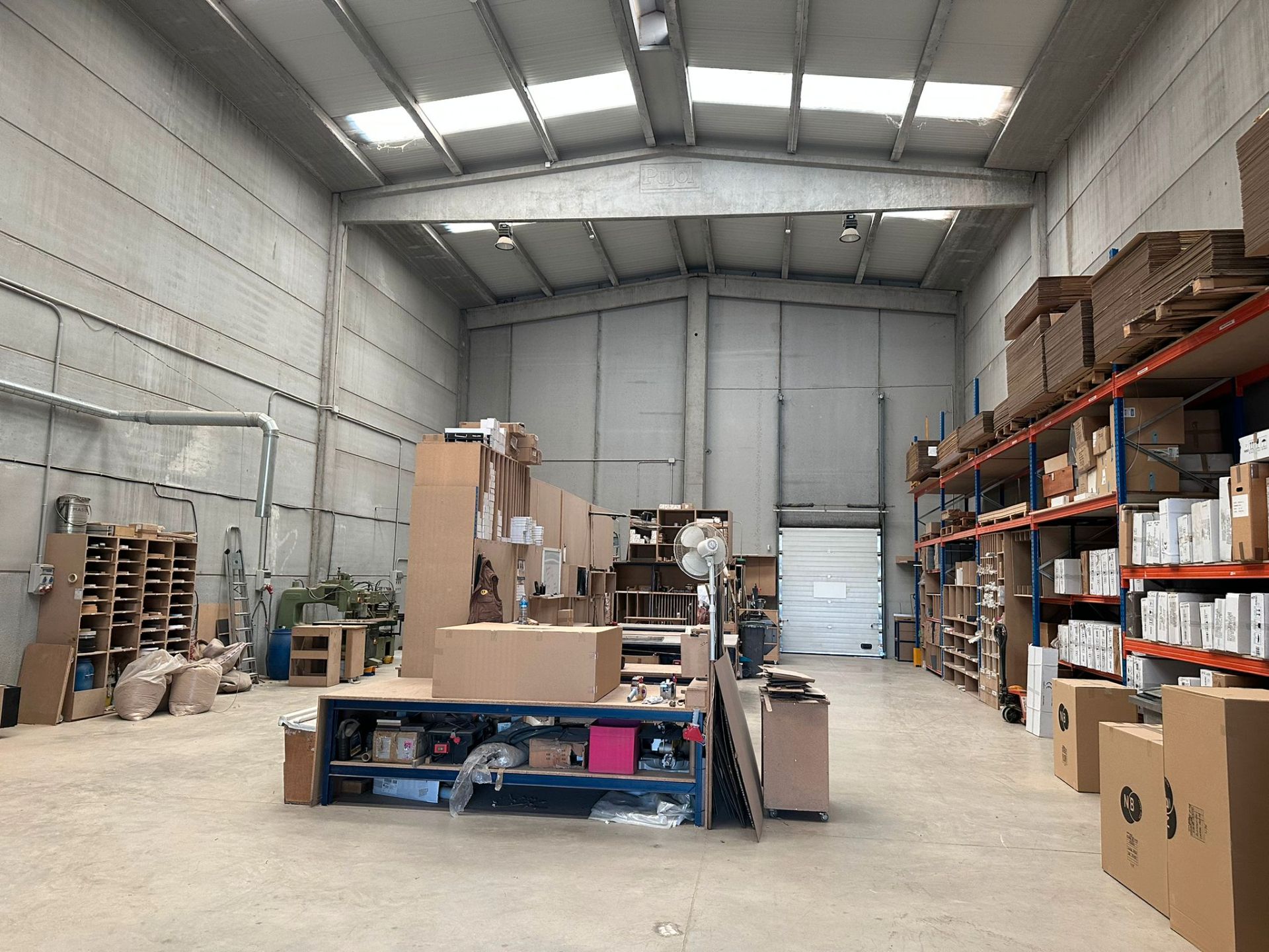 Nau industrial de lloguer en Sant Andreu de la Barca