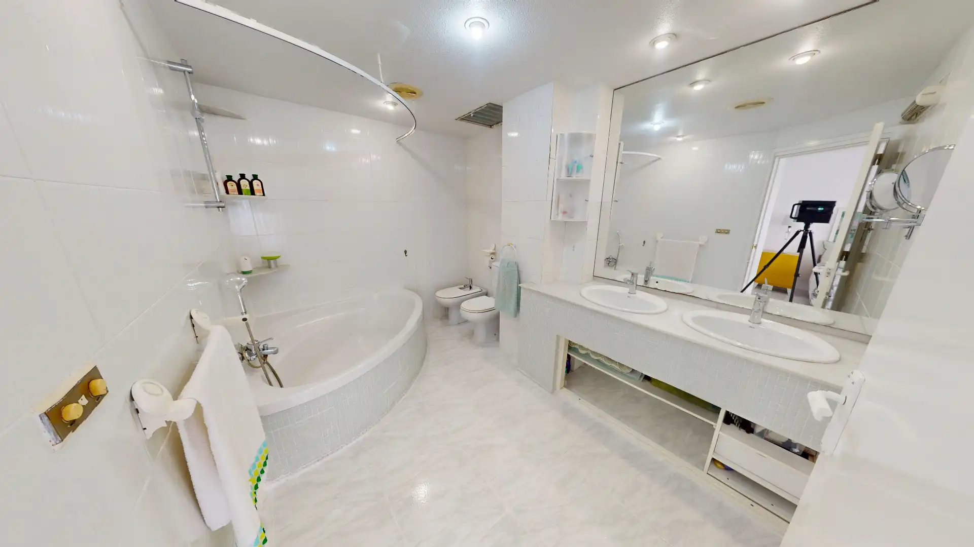 Baño de Dúplex en venta en Elche / Elx con Aire acondicionado