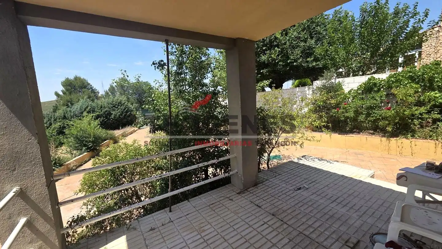Terraza de Casa o chalet en venta en Barajas de Melo con Trastero y Piscina