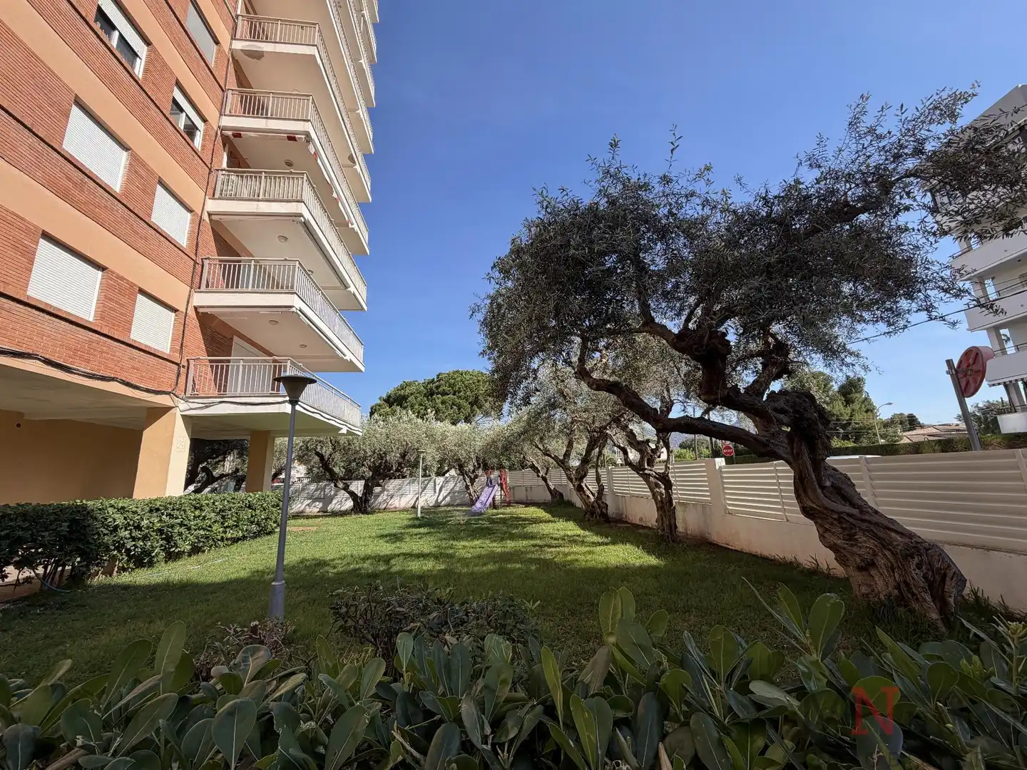 Exterior view of Apartments for sale in Benicasim / Benicàssim  with Air Conditioner and Community pool