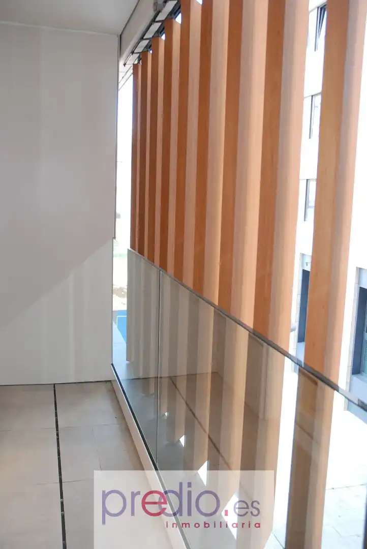 Piso en venta en Lugo con Calefacción, Parquet y Terraza