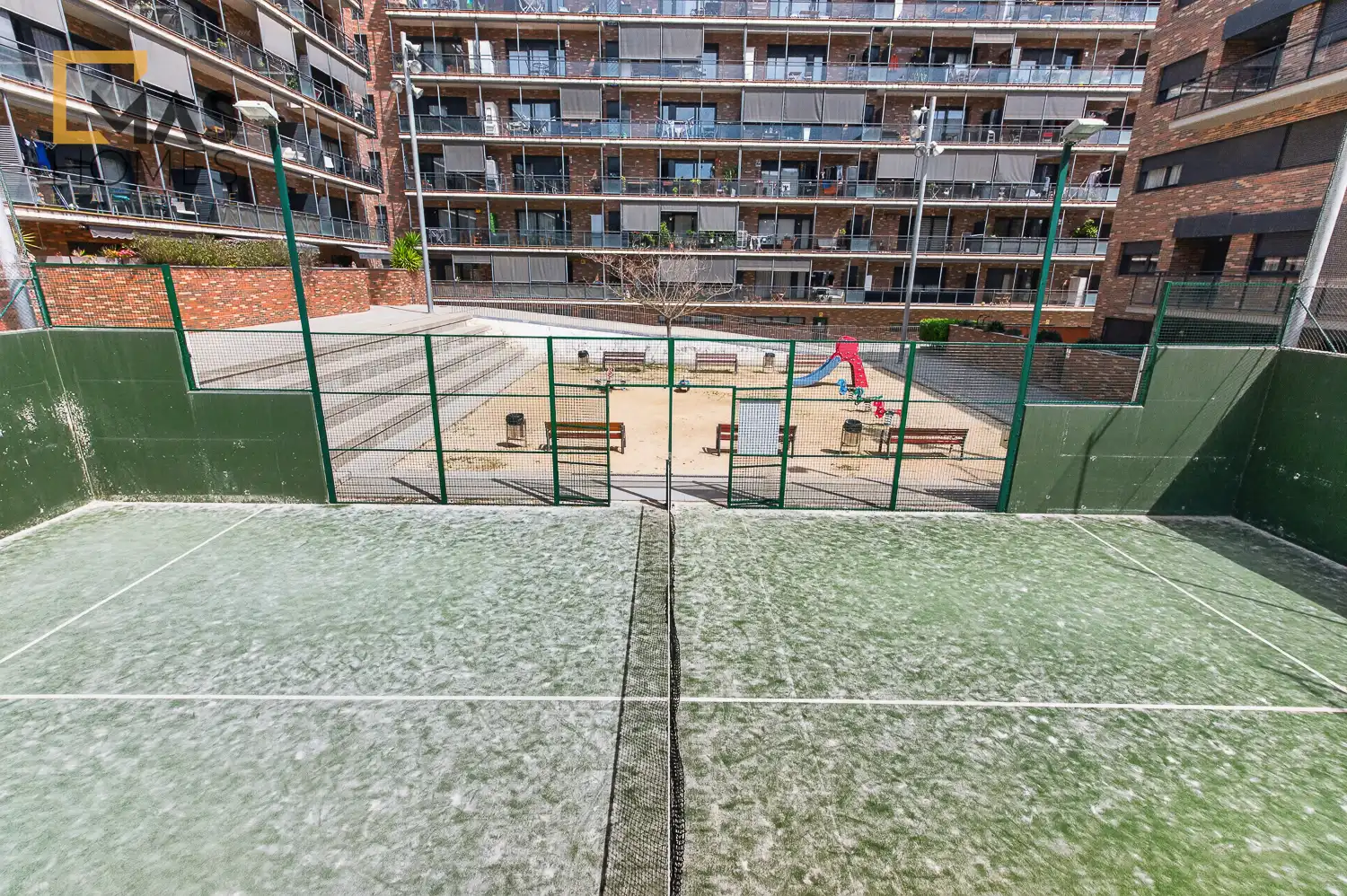 Terrasse von Maisonette zum Verkauf in Sabadell mit Klimaanlage, Heizung und Parkett