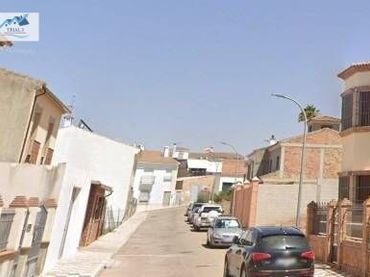 Casa con giardino in vendita a Calle Reyes Católicos