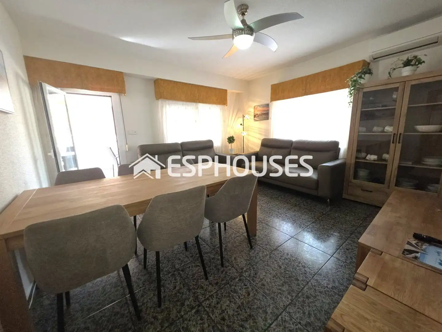 Apartment with terrace for sale in Guardamar Playa, imagen 12
