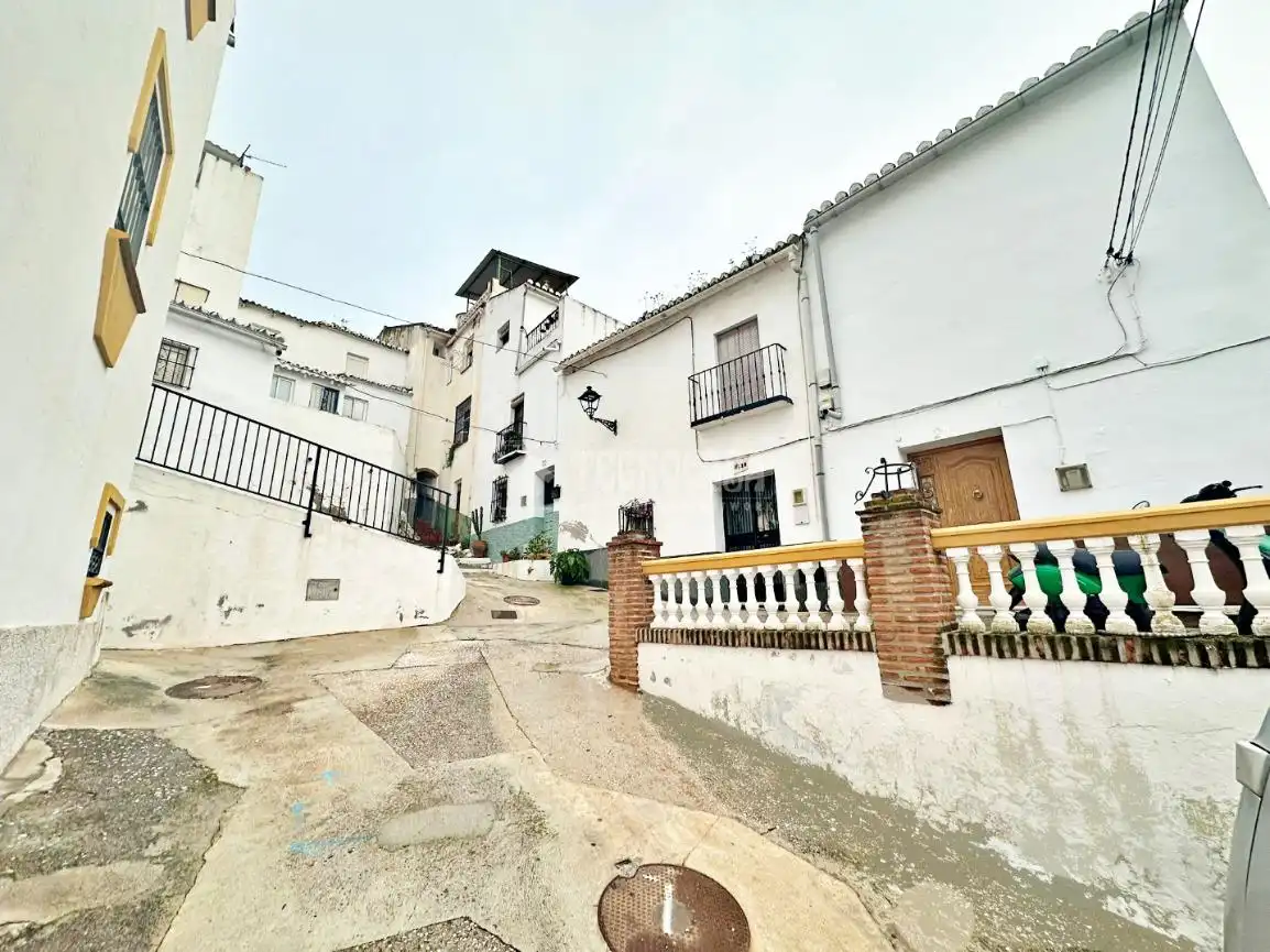 Vista exterior de Casa adosada en venta en Almogía con Aire acondicionado