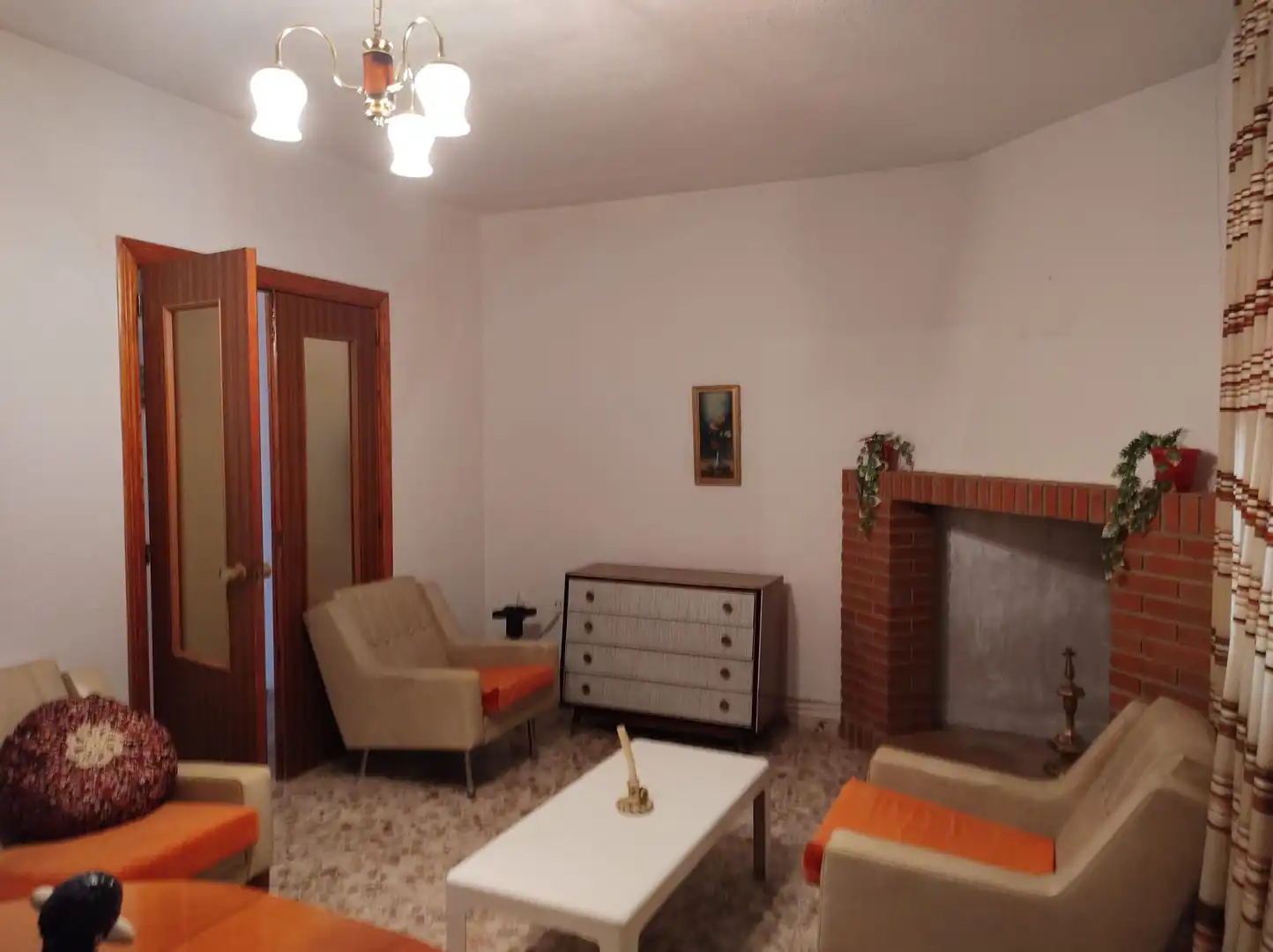 Living room of Houses for sale in Piedrabuena  with Heating, Furnished and Oven