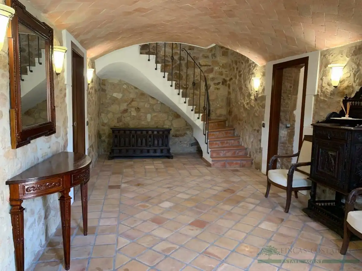 Country homes for sale in Castell d'Aro, Platja d'Aro i s'Agaró  with Air Conditioner, Heating and Terrace