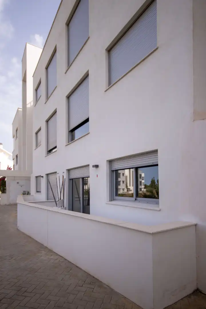 Vista exterior de Piso en venta en Mijas con Aire acondicionado, Jardín privado y Terraza