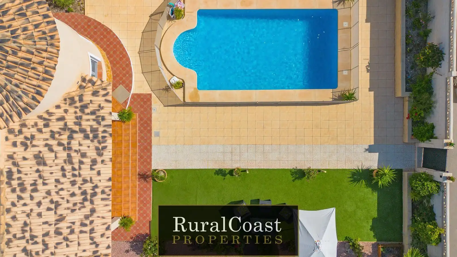Vista exterior de Casa o chalet en venta en Busot con Calefacción, Terraza y Trastero