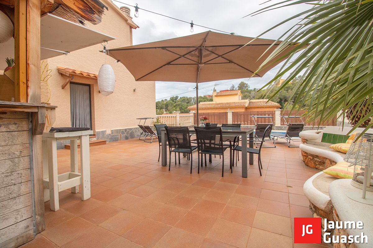 Terrace of House or chalet for sale in Roda de Berà  with Air Conditioner, Heating and Private garden