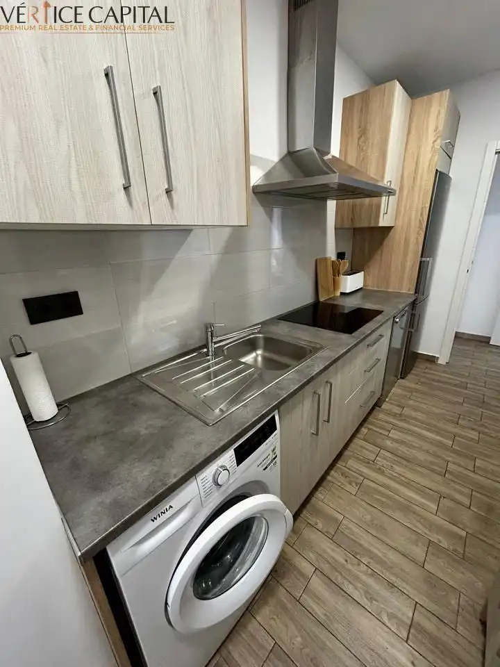 Cocina de Piso de alquiler en Málaga con Aire acondicionado, Calefacción y Amueblado