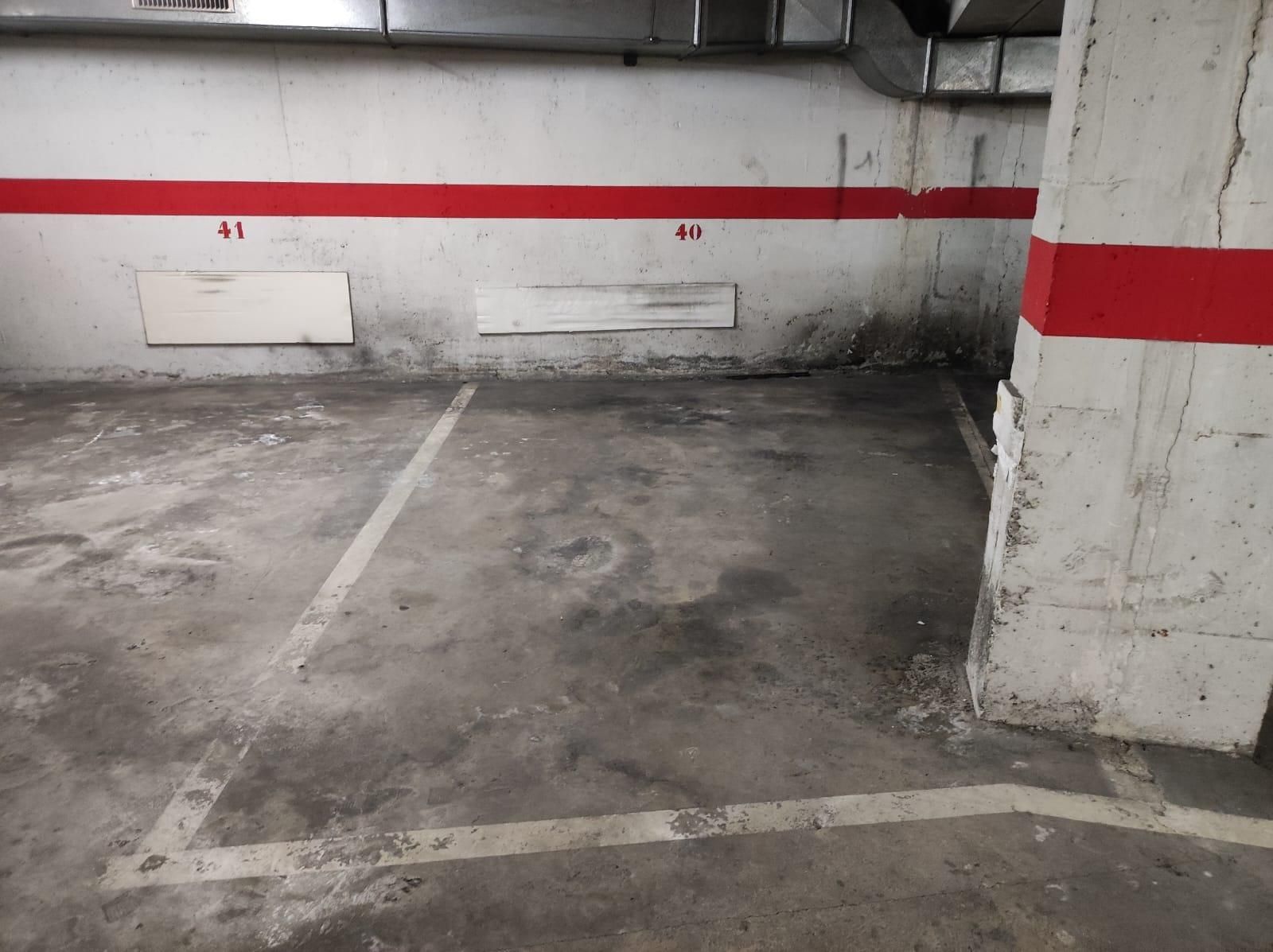 Parking of Garage for rent in Manresa
