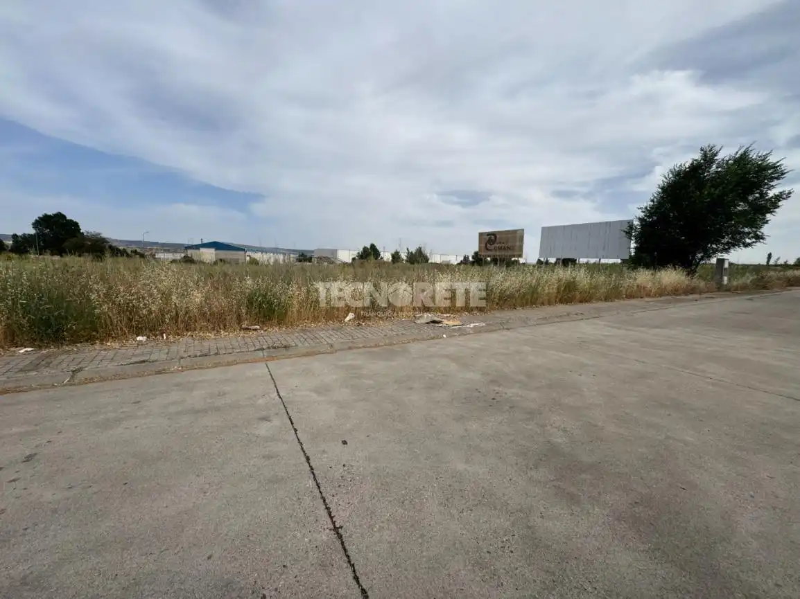 Terreny industrial en venda a Yunquera de Henares, imagen 4