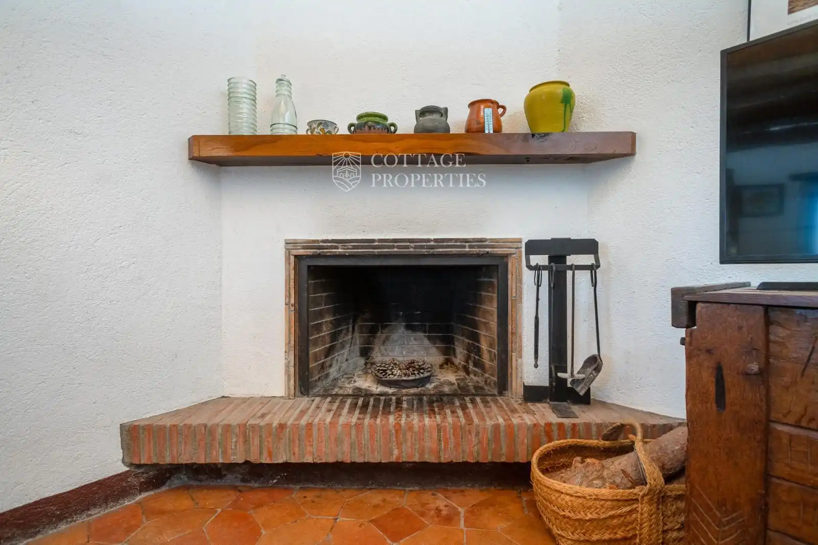 Kitchen of Country homes for sale in Capmany