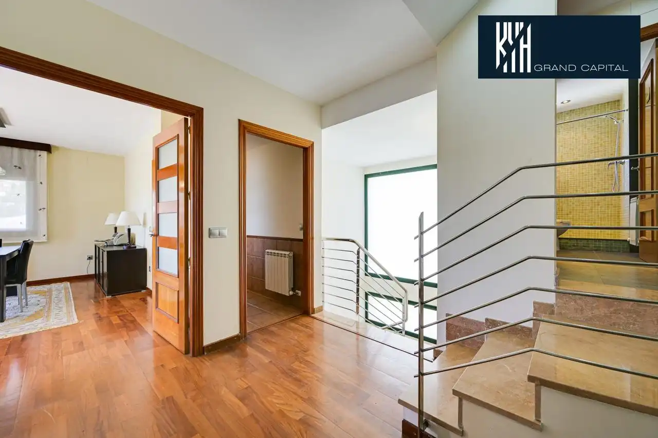 Casa con terrazza in vendita a Carrer Carrer Xaloc, imagen 7