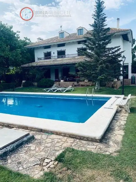 Houses for sale in Pedanías - Extrarradio