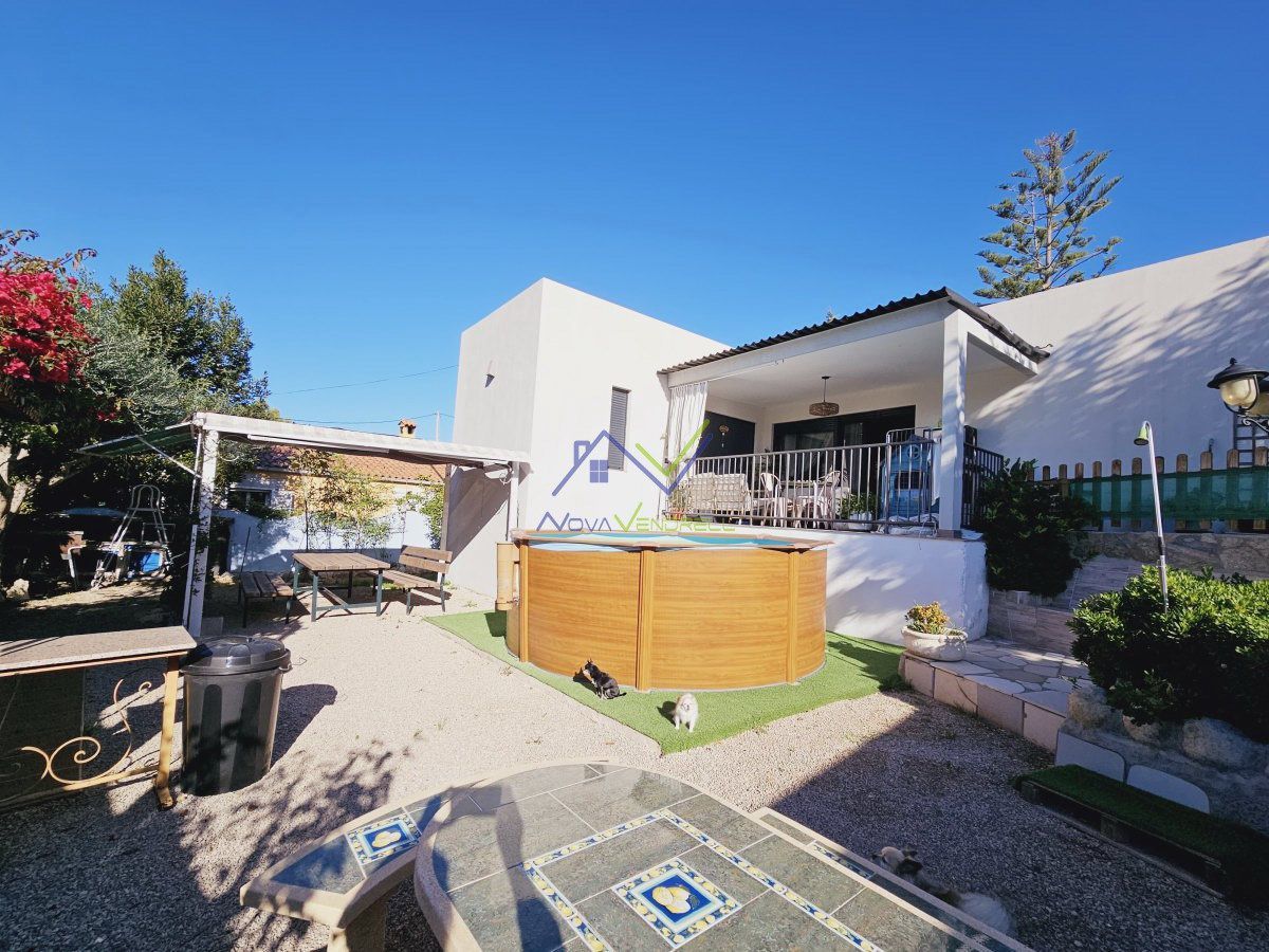 Exterior view of House or chalet for sale in Bellvei  with Air Conditioner, Heating and Parquet flooring