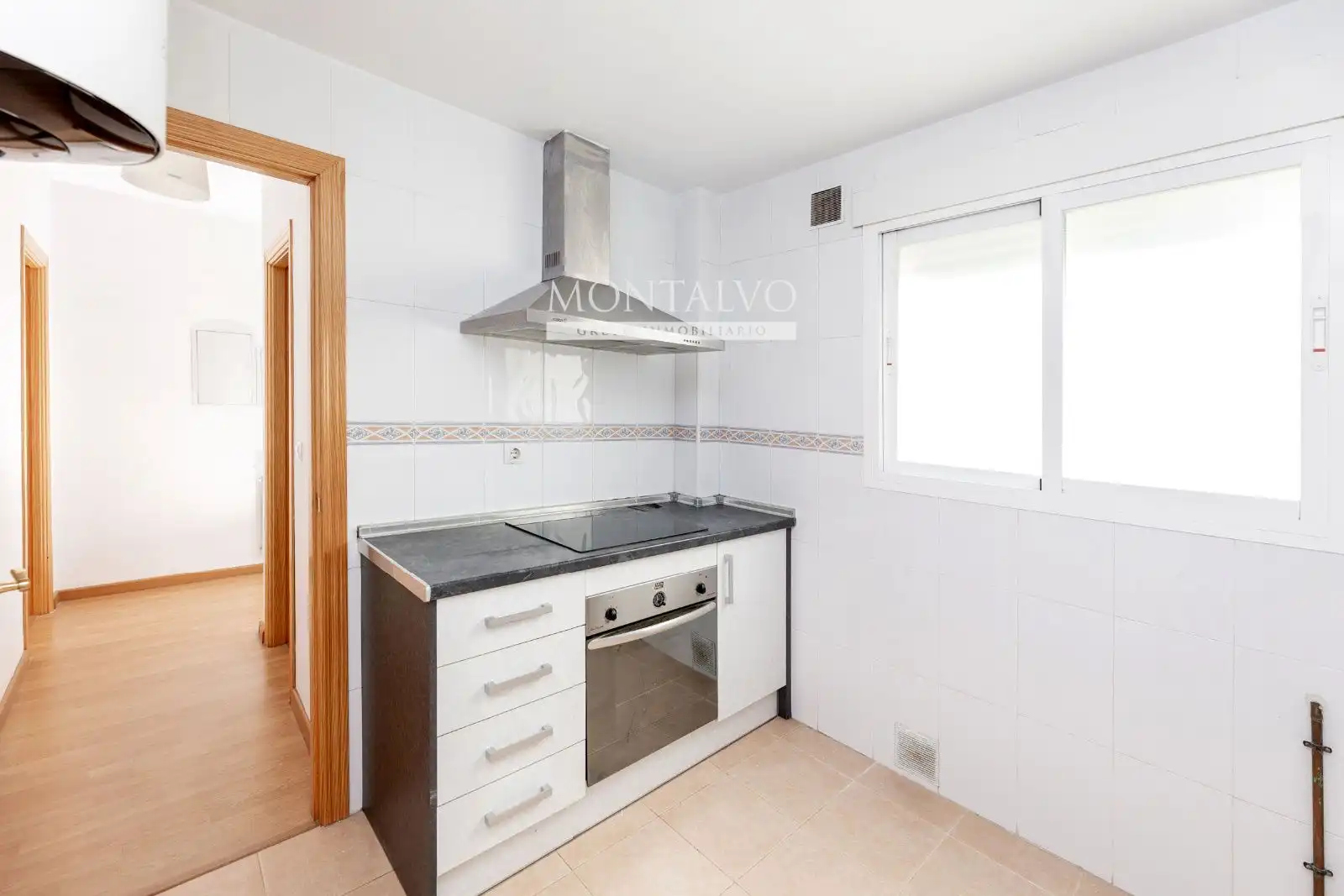 Kitchen of Flat for sale in Atarfe  with Heating and Terrace